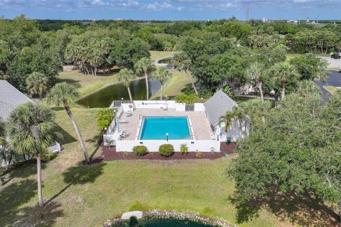 Condo in Port Charlotte, Florida, 2 bedrooms № 2119075 - photo 28