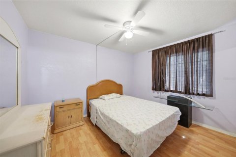 Condo in Port Charlotte, Florida, 2 bedrooms № 2119075 - photo 19