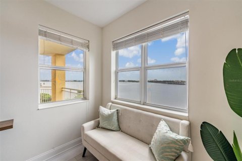 Condo in Palmetto, Florida, 2 bedrooms  № 1898664 - photo 23