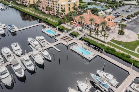 Condo in Palmetto, Florida, 2 bedrooms  № 1898664 - photo 4