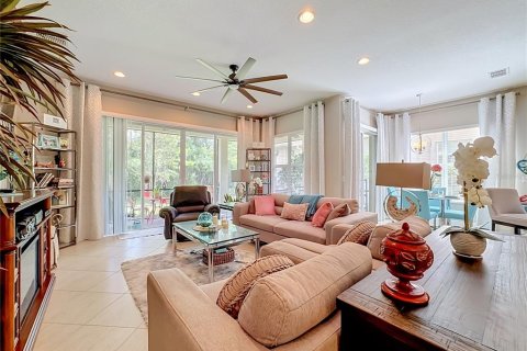 House in Wimauma, Florida 2 bedrooms, 192.59 sq.m. № 2396869 - photo 25