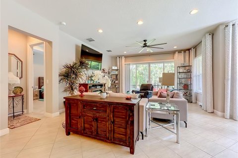 House in Wimauma, Florida 2 bedrooms, 192.59 sq.m. № 2396869 - photo 24