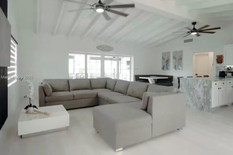 Villa ou maison à vendre à Marathon, Floride: 3 chambres, 129.32 m2 № 1966096 - photo 7