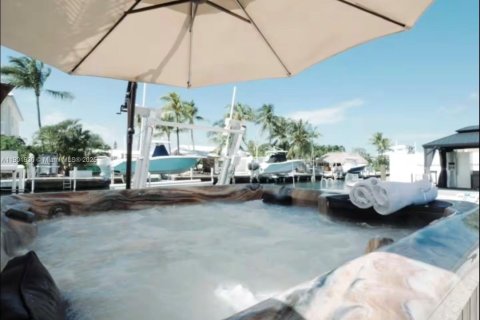 Villa ou maison à vendre à Marathon, Floride: 3 chambres, 129.32 m2 № 1966096 - photo 5