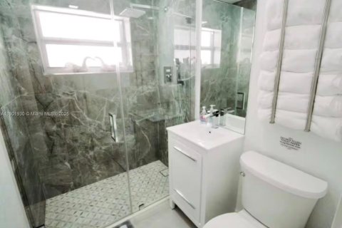 Villa ou maison à vendre à Marathon, Floride: 3 chambres, 129.32 m2 № 1966096 - photo 13