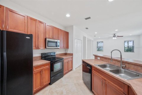 Casa en venta en Riverview, Florida, 4 dormitorios, 211.91 m2 № 1915859 - foto 3