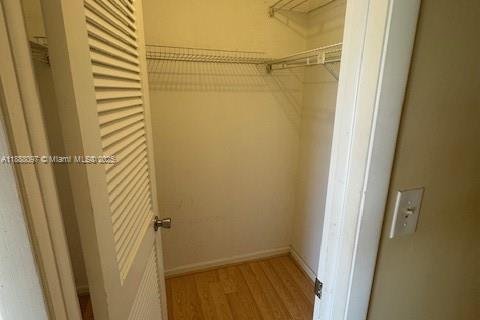 Condo in Hallandale Beach, Florida, 2 bedrooms  № 1942232 - photo 19