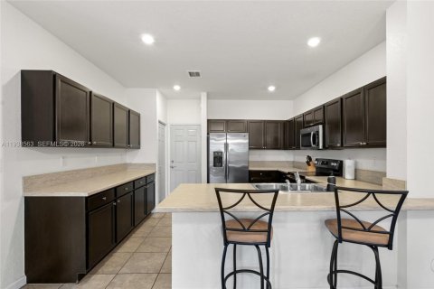 Villa ou maison à vendre à Homestead, Floride: 3 chambres, 196.49 m2 № 1996291 - photo 15