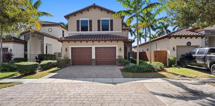 Villa ou maison à Homestead, Floride 3 chambres, 196.49 m2 № 1996291