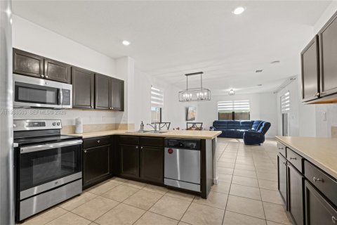 Villa ou maison à vendre à Homestead, Floride: 3 chambres, 196.49 m2 № 1996291 - photo 18