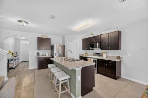 Casa en venta en Gibsonton, Florida, 5 dormitorios, 248.42 m2 № 2167459 - foto 8