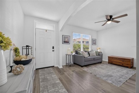Casa en venta en Gibsonton, Florida, 5 dormitorios, 248.42 m2 № 2167459 - foto 5