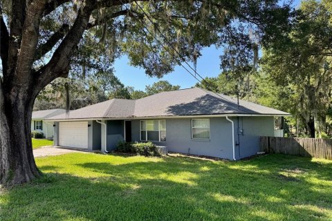 Villa ou maison à vendre à Floral City, Floride: 2 chambres, 151.15 m2 № 2116712 - photo 6
