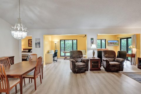 Villa ou maison à vendre à Deerfield Beach, Floride: 2 chambres, 134.06 m2 № 2397928 - photo 15