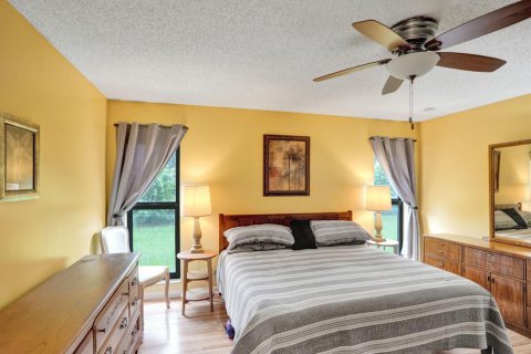 Villa ou maison à vendre à Deerfield Beach, Floride: 2 chambres, 134.06 m2 № 2397928 - photo 24