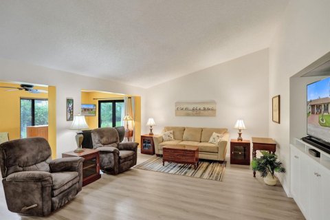 Villa ou maison à vendre à Deerfield Beach, Floride: 2 chambres, 134.06 m2 № 2397928 - photo 18