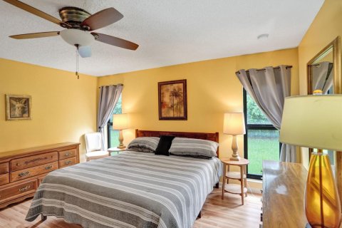 Villa ou maison à vendre à Deerfield Beach, Floride: 2 chambres, 134.06 m2 № 2397928 - photo 22