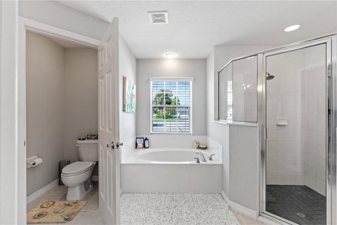 House in Palm Coast, Florida 4 bedrooms, 223.24 sq.m. № 1908825 - photo 18