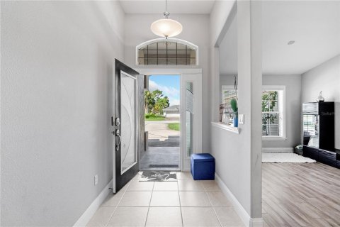 House in Palm Coast, Florida 4 bedrooms, 223.24 sq.m. № 1908825 - photo 4