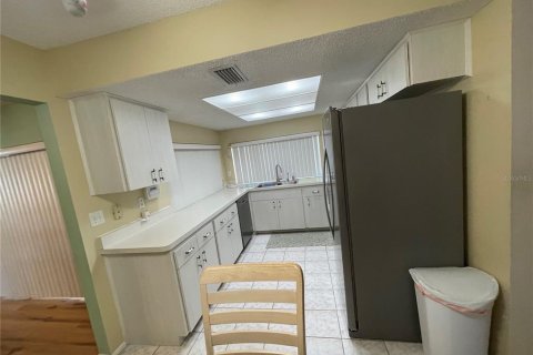 Villa ou maison à vendre à Hudson, Floride: 2 chambres, 141.12 m2 № 2429399 - photo 14