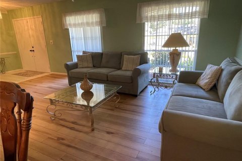 Villa ou maison à vendre à Hudson, Floride: 2 chambres, 141.12 m2 № 2429399 - photo 5