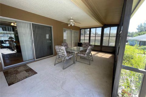 Villa ou maison à vendre à Hudson, Floride: 2 chambres, 141.12 m2 № 2429399 - photo 29