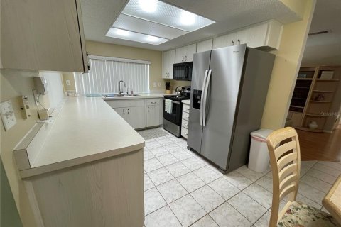 Villa ou maison à vendre à Hudson, Floride: 2 chambres, 141.12 m2 № 2429399 - photo 15