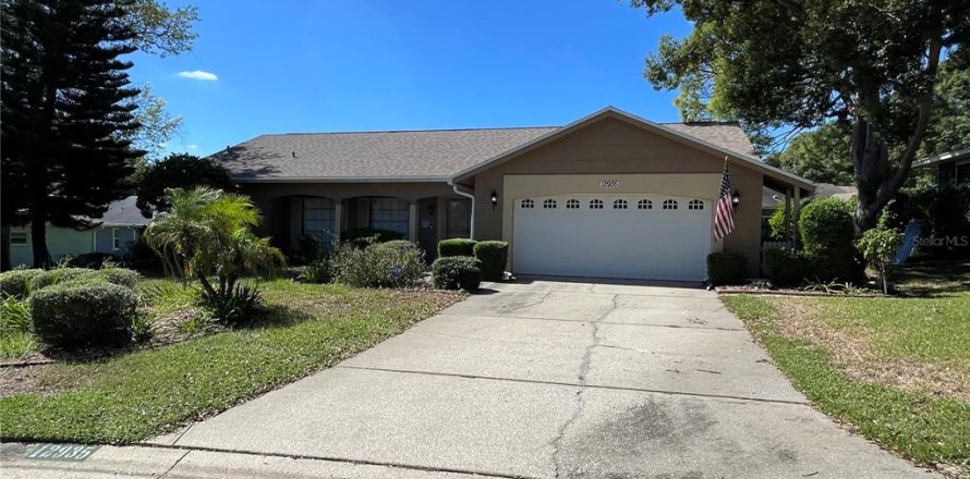 Villa ou maison à Hudson, Floride 2 chambres, 141.12 m2 № 2429399