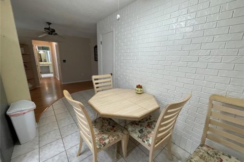 Villa ou maison à vendre à Hudson, Floride: 2 chambres, 141.12 m2 № 2429399 - photo 16