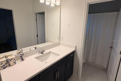 Villa ou maison à louer à Minneola, Floride: 4 chambres, 252.51 m2 № 2314726 - photo 5