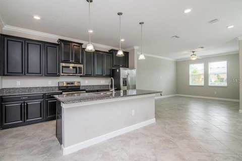 Touwnhouse à louer à Lutz, Floride: 3 chambres, 173.91 m2 № 2101227 - photo 6