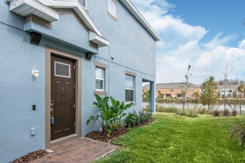 Touwnhouse à louer à Lutz, Floride: 3 chambres, 173.91 m2 № 2101227 - photo 2