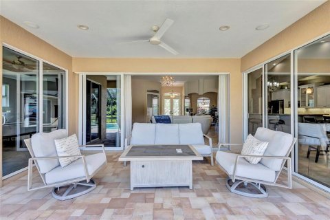 House in Bradenton, Florida 4 bedrooms, 312.71 sq.m. № 1744350 - photo 9