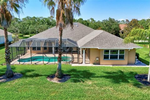 House in Bradenton, Florida 4 bedrooms, 312.71 sq.m. № 1744350 - photo 3
