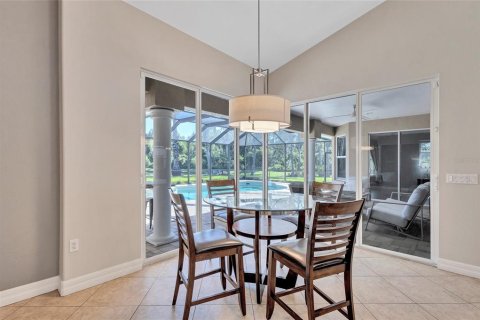 House in Bradenton, Florida 4 bedrooms, 312.71 sq.m. № 1744350 - photo 22