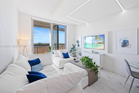 Condominio en alquiler en Sunrise, Florida, 1 dormitorio, 47.66 m2 № 2055475 - foto 4