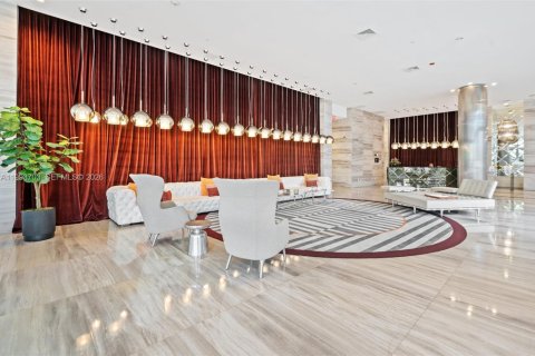 Condominio en alquiler en Sunrise, Florida, 1 dormitorio, 47.66 m2 № 2055475 - foto 3