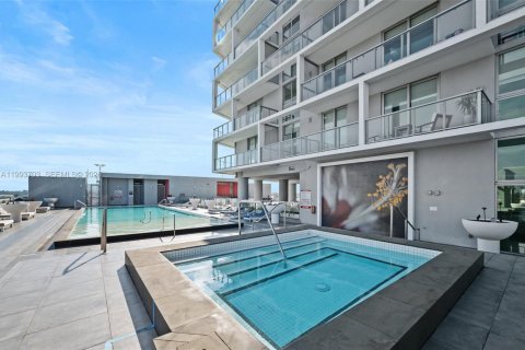 Condominio en alquiler en Sunrise, Florida, 1 dormitorio, 47.66 m2 № 2055475 - foto 17