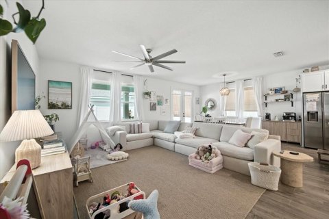 House in Palm Coast, Florida 3 bedrooms, 168.43 sq.m. № 1885363 - photo 10
