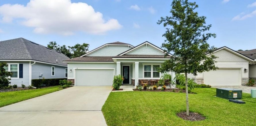 House in Palm Coast, Florida 3 bedrooms, 168.43 sq.m. № 1885363