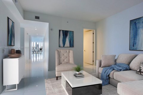 Condo in Miami, Florida, 4 bedrooms  № 2015338 - photo 23