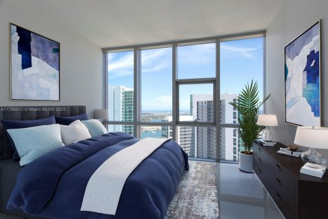 Condo in Miami, Florida, 4 bedrooms  № 2015338 - photo 25