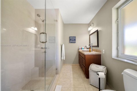 Villa ou maison à vendre à Pinecrest, Floride: 5 chambres, 355.54 m2 № 2146437 - photo 13