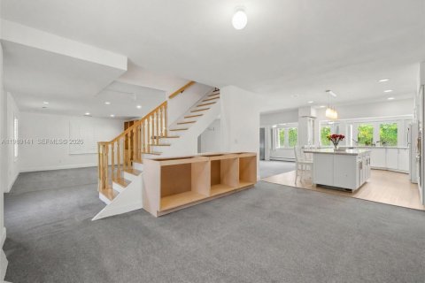 Villa ou maison à vendre à Pinecrest, Floride: 5 chambres, 355.54 m2 № 2146437 - photo 7