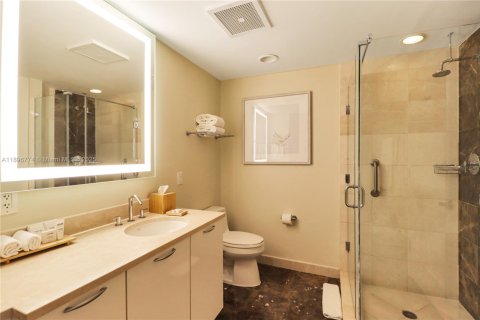 Hotel in Fort Lauderdale, Florida 1 bedroom, 49.52 sq.m. № 2154445 - photo 8