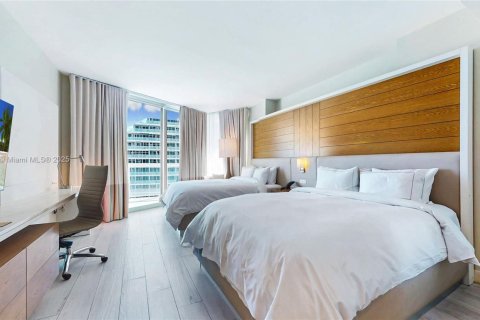 Hotel in Fort Lauderdale, Florida 1 bedroom, 49.52 sq.m. № 2154445