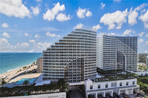 Hotel in Fort Lauderdale, Florida 1 bedroom, 49.52 sq.m. № 2154445 - photo 11