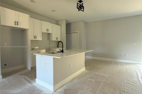 Купить виллу или дом в Порт-Шарлотт, Флорида 4 спальни, 149.29м2, № 1954549 - фото 3