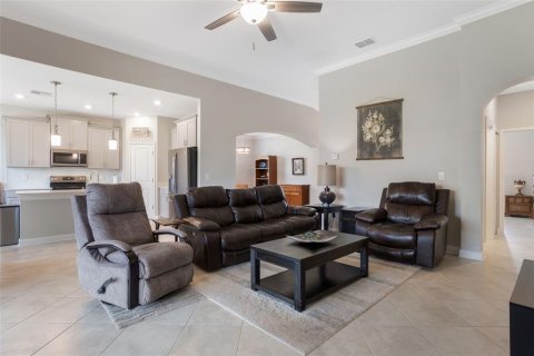 Villa ou maison à vendre à Winter Haven, Floride: 2 chambres, 168.8 m2 № 1912526 - photo 6