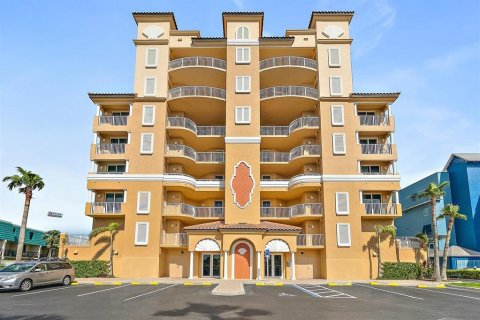 Condo à New Smyrna Beach, Floride, 3 chambres № 2131455